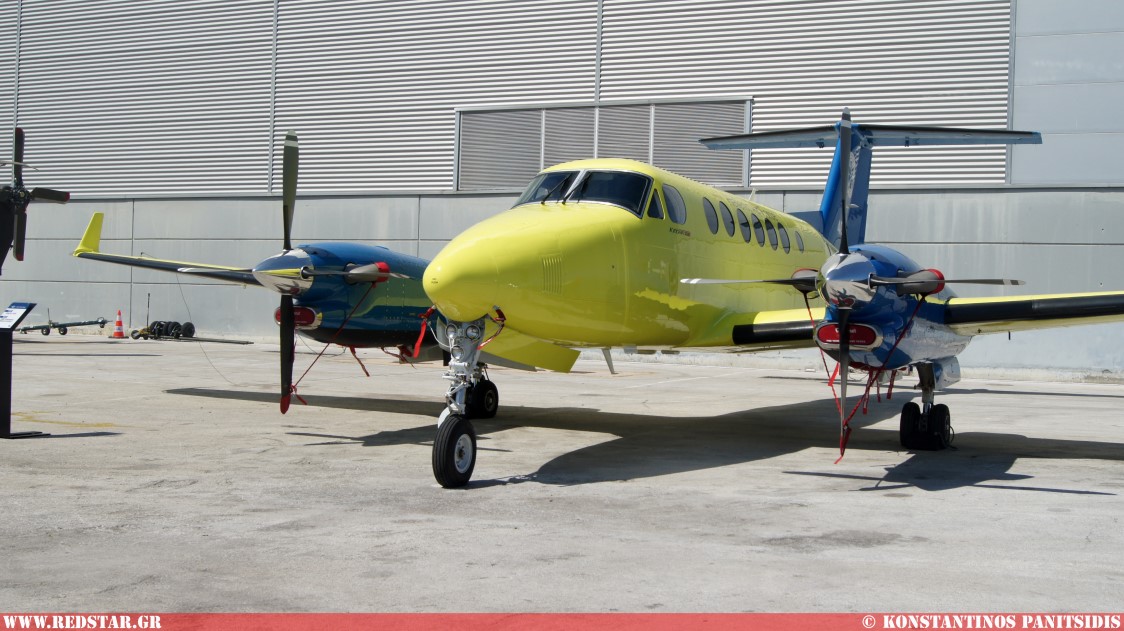 Εξειδικευμένο αεροσκάφος για αεροδιακομιδή για λογαριασμό του ΕΚΑΒ (Εθνικό Κέντρο Άμεσης Βοηθείας) και τα δυο αεροσκάφη με s/n 403 και 404 παραδόθηκαν εντός του 2021 © Konstantinos Panitsidis